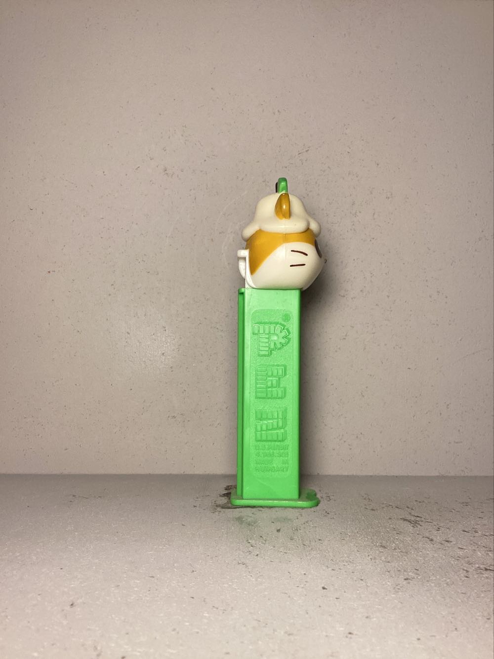 Licensed Characters- Hello Kitty - Licenced Characters pez collectible - Main Image 2