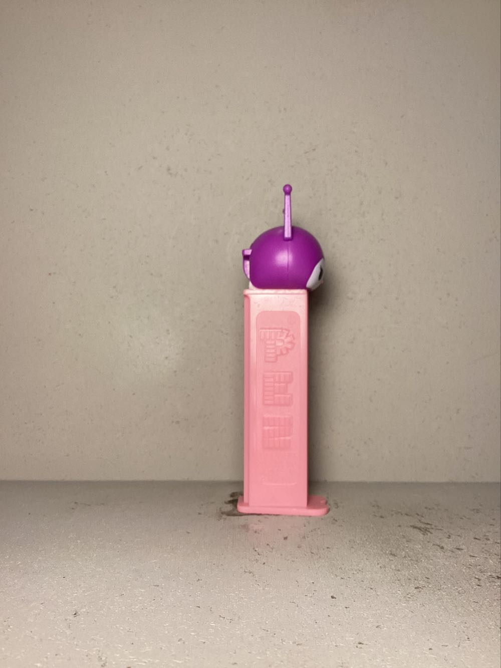 Licensed Characters- Hello Kitty - Licenced Characters pez collectible - Main Image 2