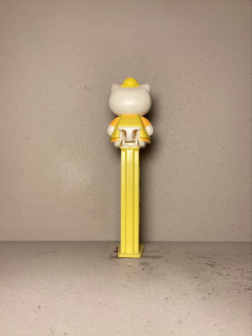 Licensed Characters- Hello Kitty- 40th Anniversary - Licenced Characters pez collectible - Main Image 4