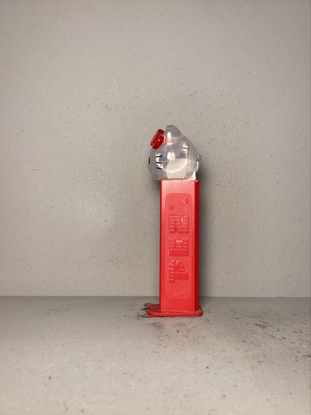 Licensed Characters- Hello Kitty- Crystal Collection - Licenced Characters pez collectible - Main Image 4