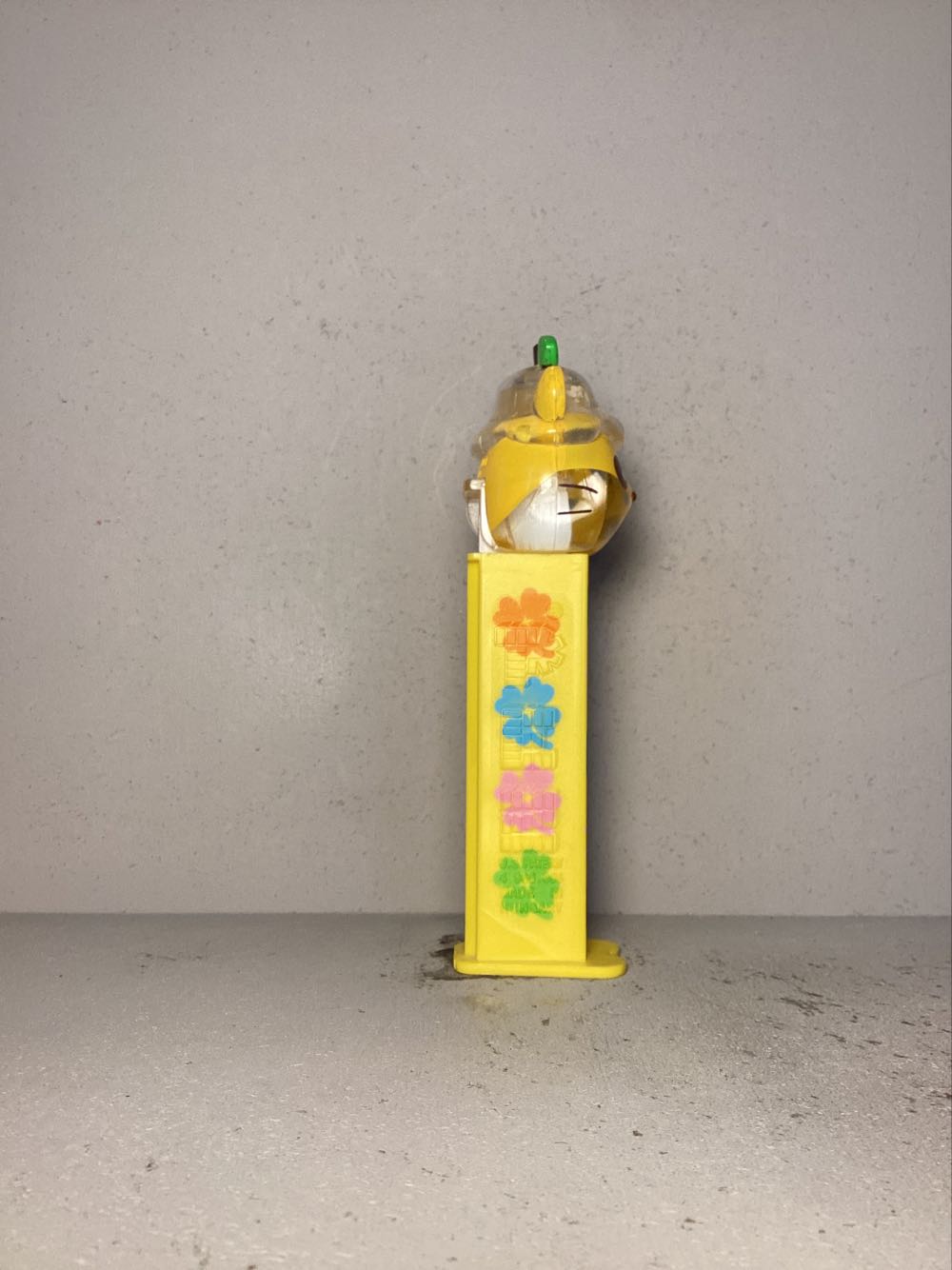 Licensed Characters- Hello Kitty- Crystal Collection - Licenced Characters pez collectible - Main Image 2