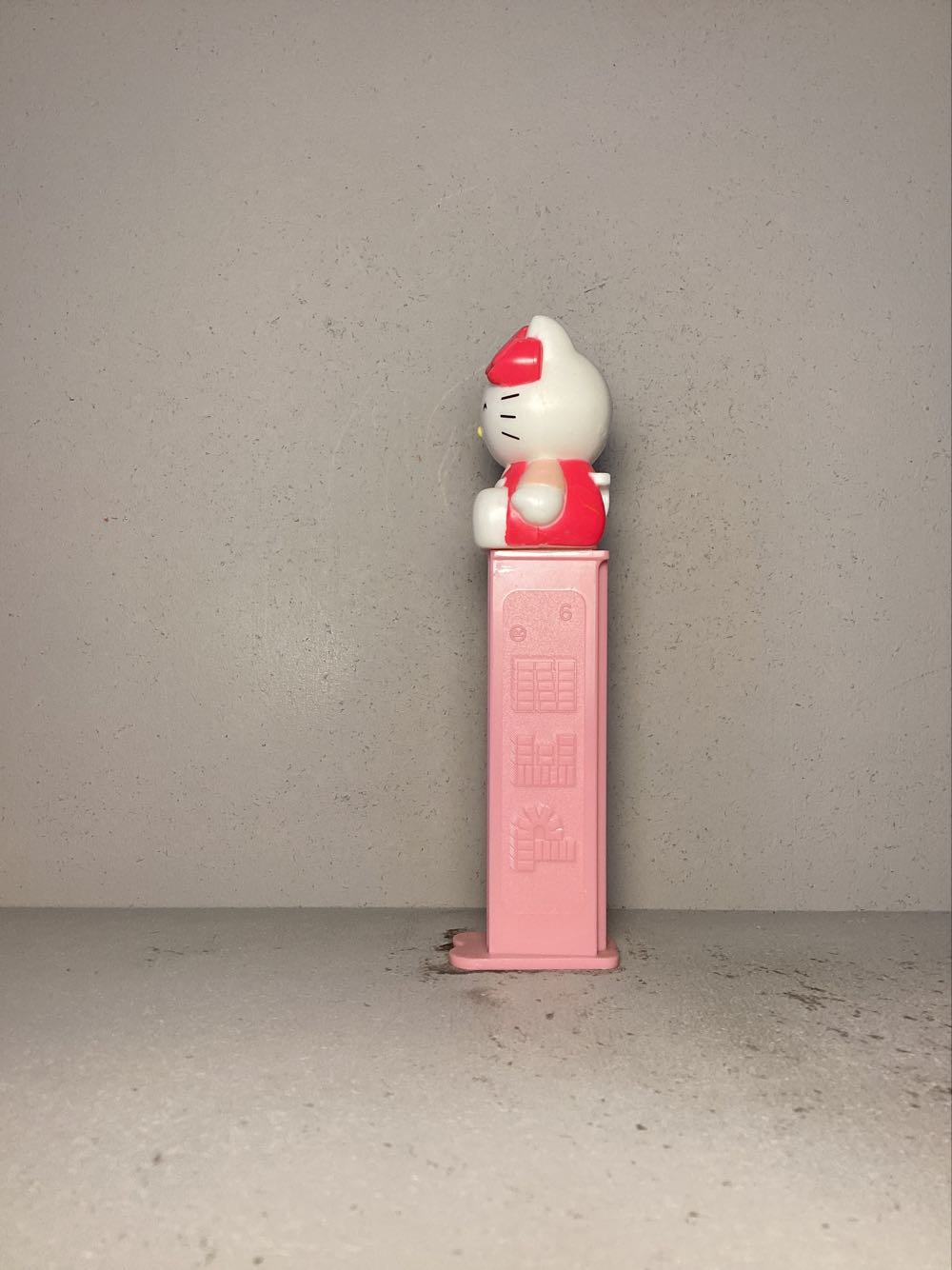 Licensed Characters- Hello Kitty- Full Body - Licenced Characters pez collectible - Main Image 4