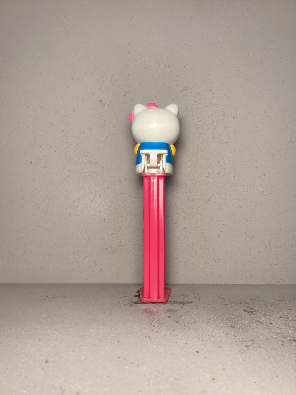 Licensed Characters- Hello Kitty- Full Body - Licenced Characters pez collectible - Main Image 3