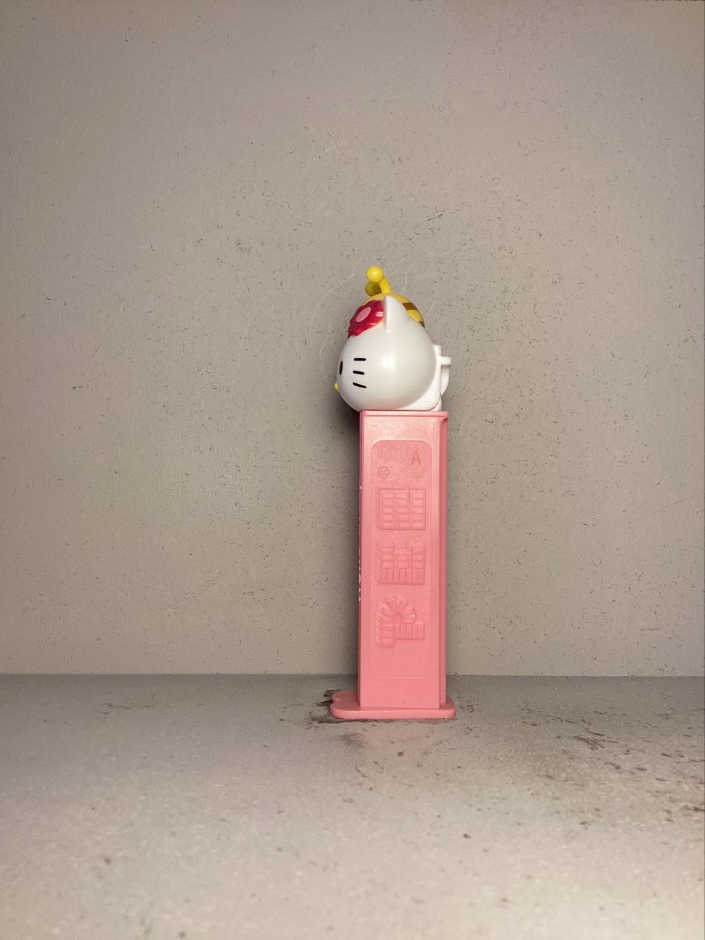 Licensed Characters- Hello Kitty - Licenced Characters pez collectible - Main Image 4