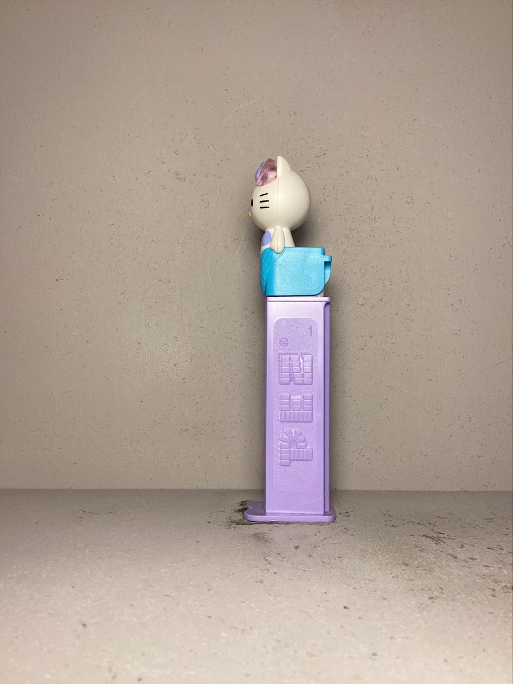 Licensed Characters- Hello Kitty - Licenced Characters pez collectible - Main Image 4