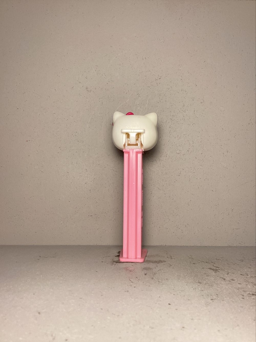 Licensed Characters- Hello Kitty - Licenced Characters pez collectible - Main Image 3