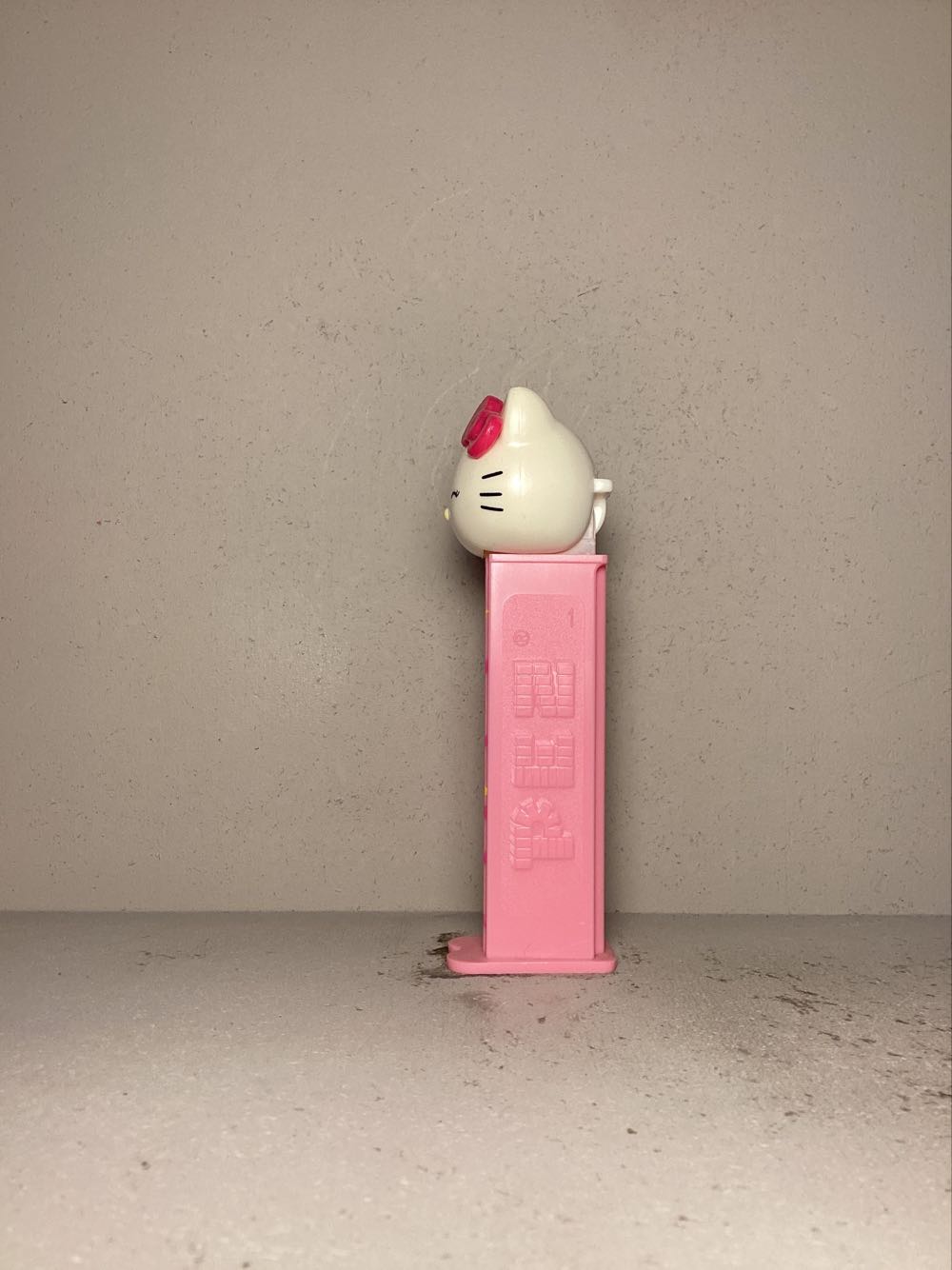 Licensed Characters- Hello Kitty - Licenced Characters pez collectible - Main Image 4