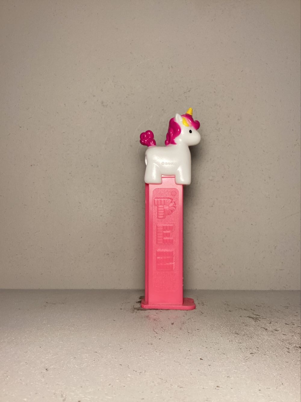 Licensed Characters- Hello Kitty - Licenced Characters pez collectible - Main Image 2