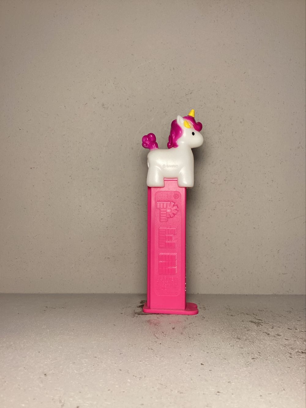 Licensed Characters- Hello Kitty - Licenced Characters pez collectible - Main Image 2