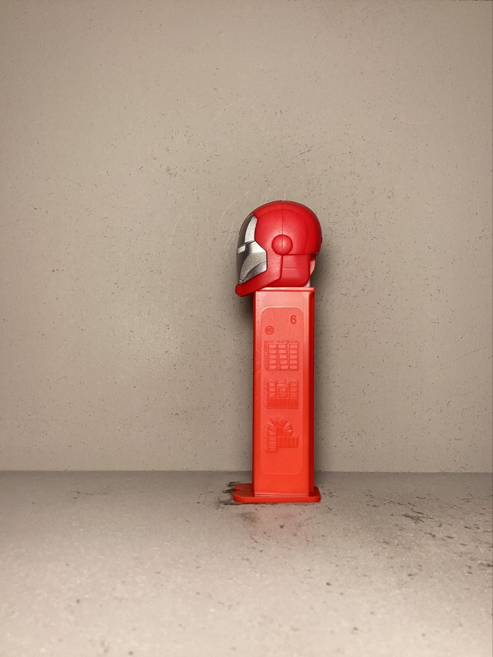 Super Heroes & Villains, Marvel- 100 Years Disney - Licenced Characters pez collectible - Main Image 4