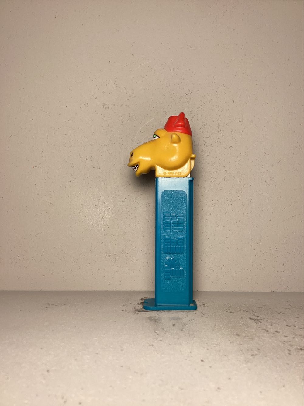 Euro Crazy Animals Joe Cool Camel - Crazy Animals pez collectible - Main Image 4