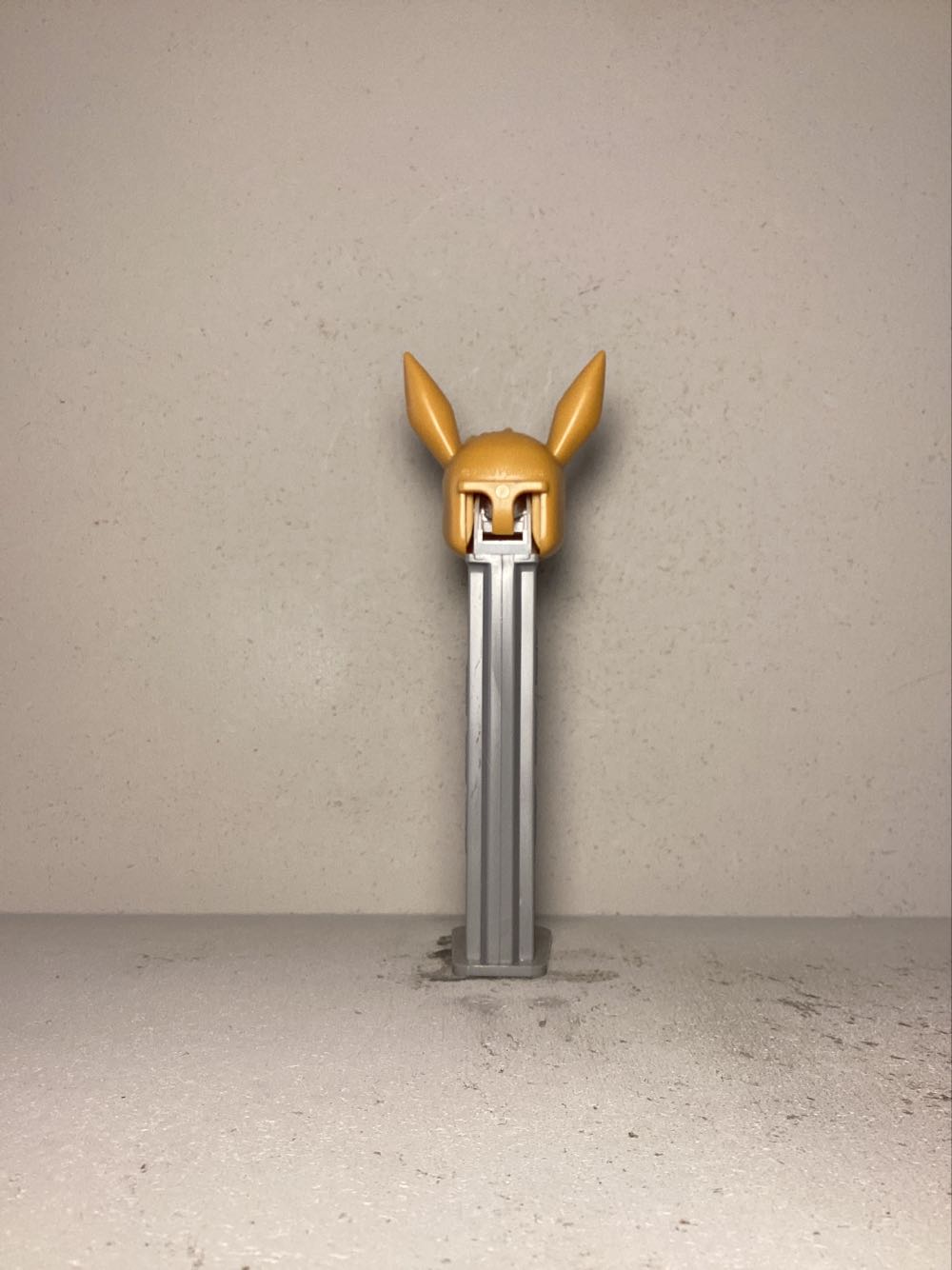 Pokemon - Eevee - Licensed Characters pez collectible - Main Image 3