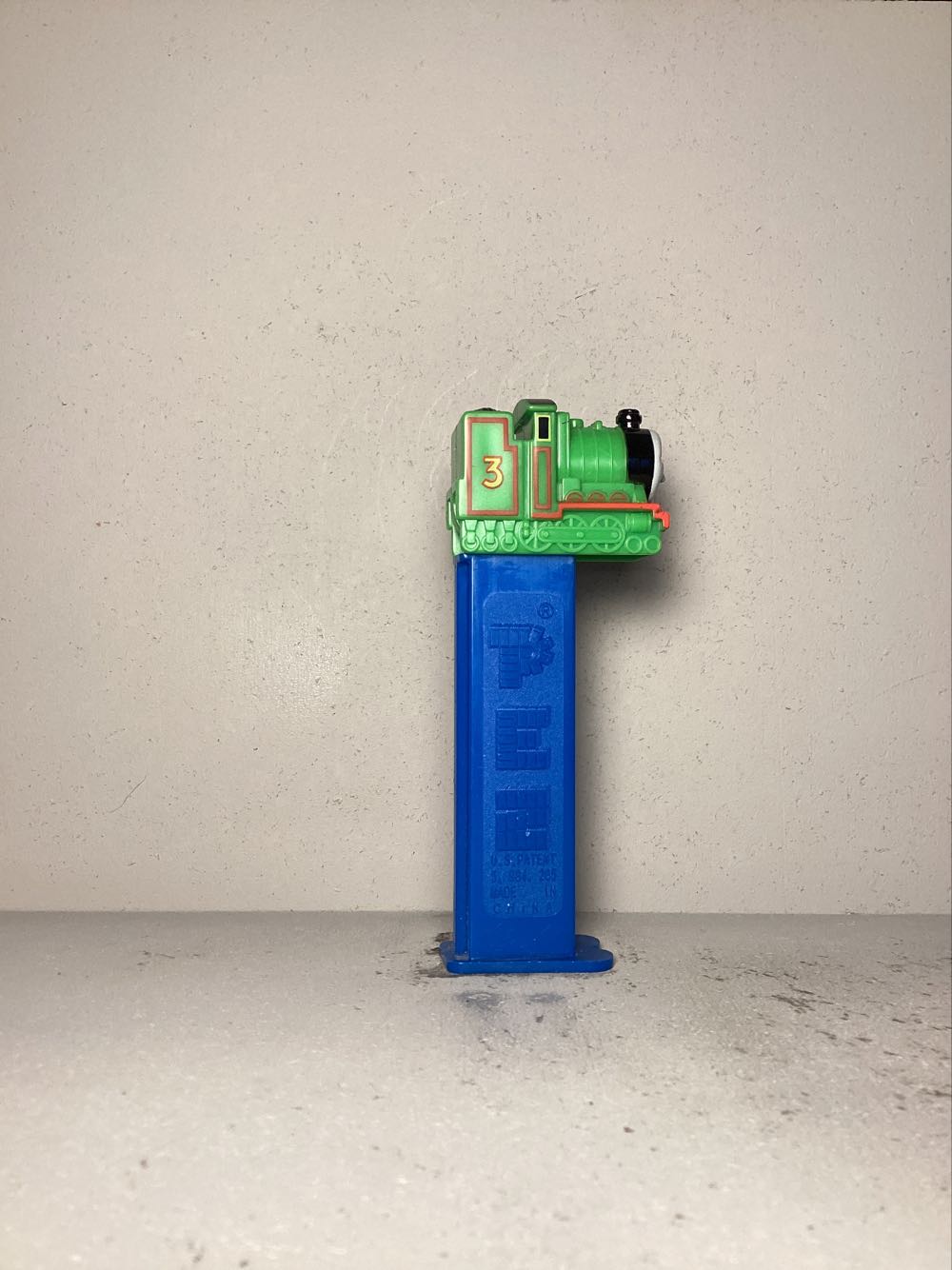 Thomas and Friends - Licensed Characters pez collectible - Main Image 2