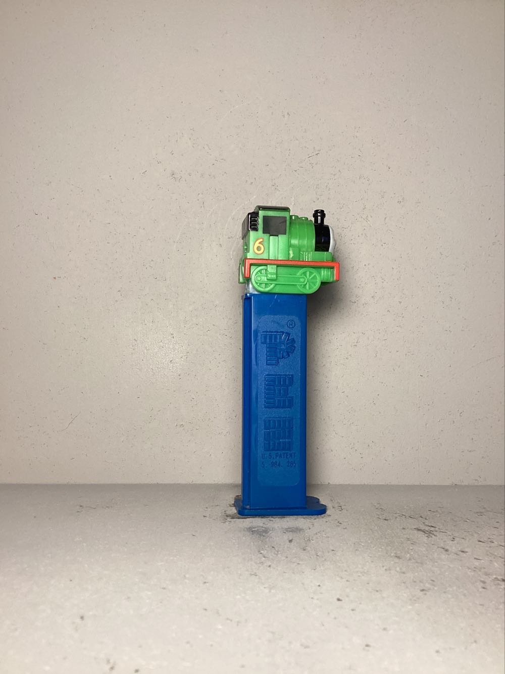 Thomas and Friends - Licensed Characters pez collectible - Main Image 2