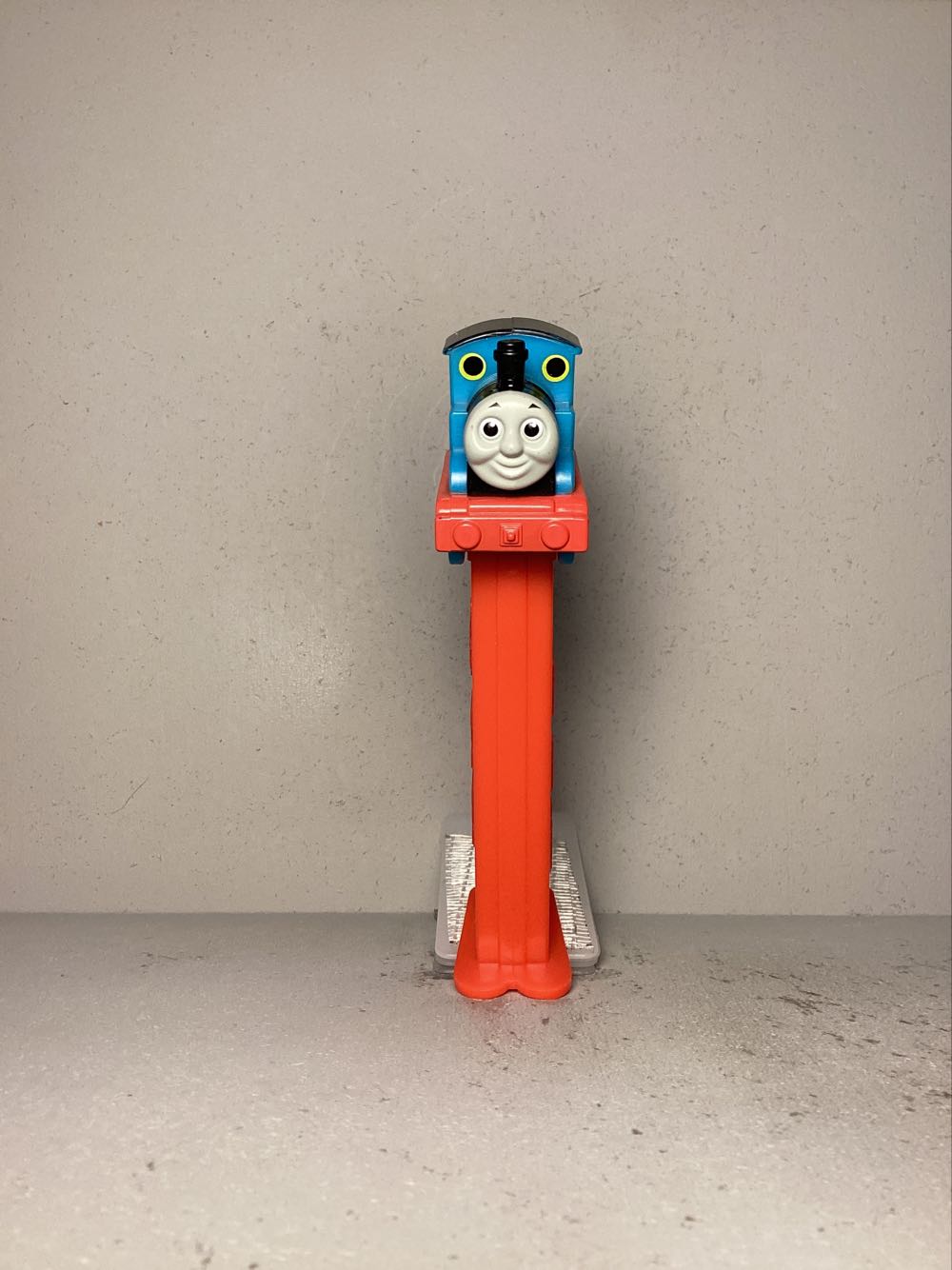 Licensed Characters- Pez Inc.