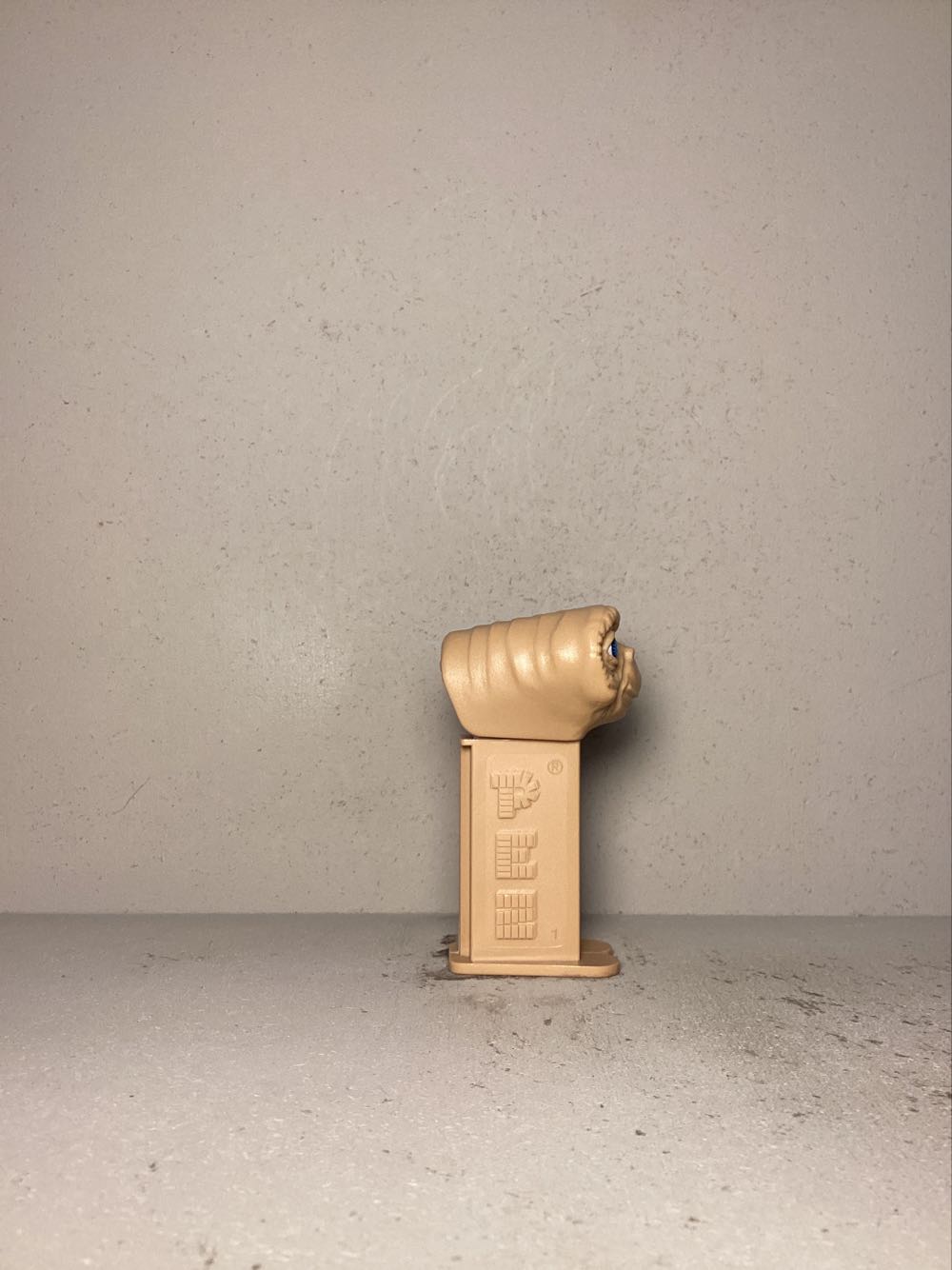 Universal Studios - Licensed Characters pez collectible - Main Image 2