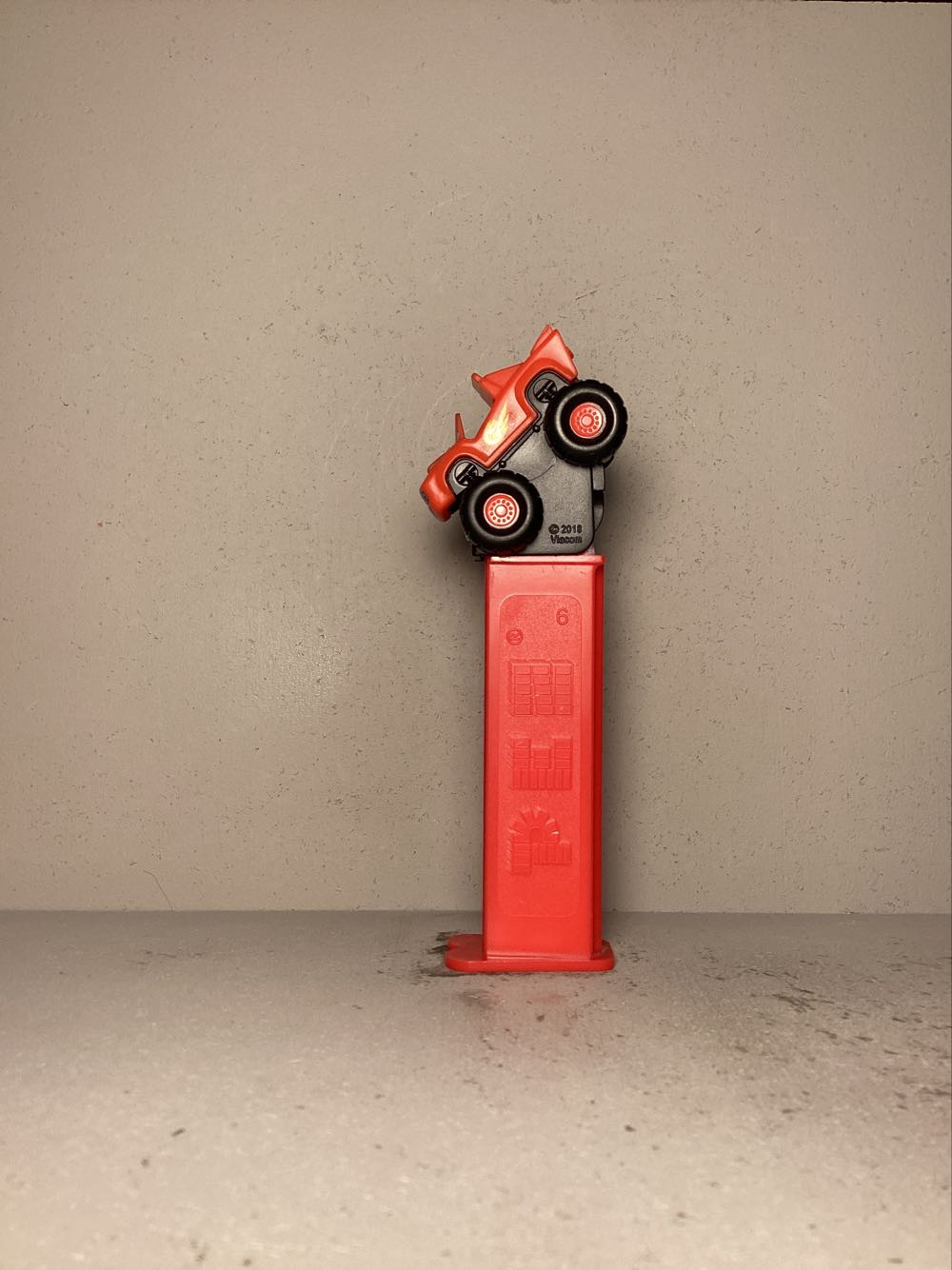 Blaze - Licenced Characters pez collectible - Main Image 4