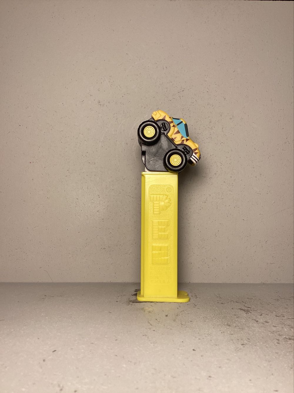 Blaze - Licenced Characters pez collectible - Main Image 2