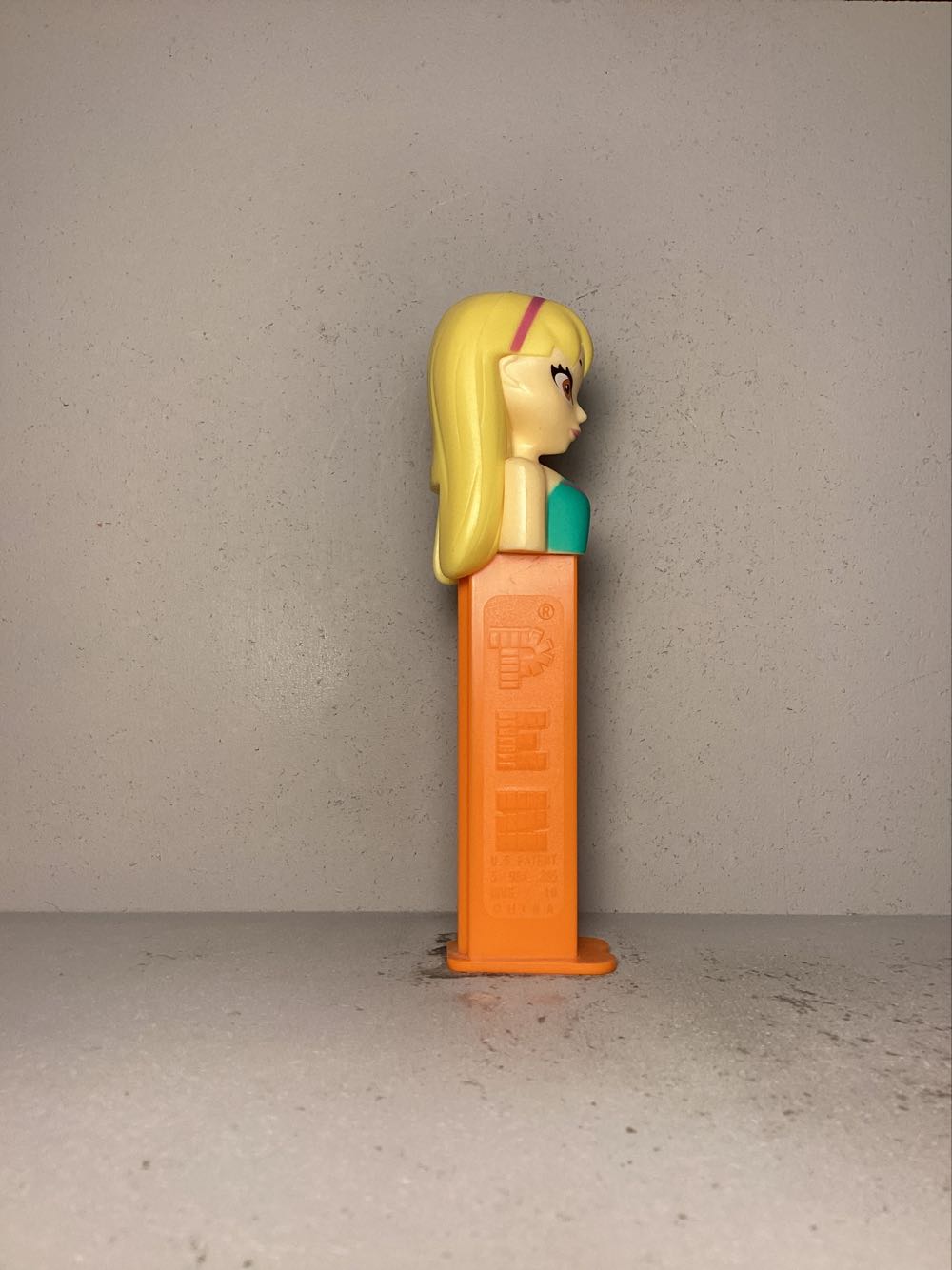 Winx - Licenced Characters pez collectible - Main Image 2