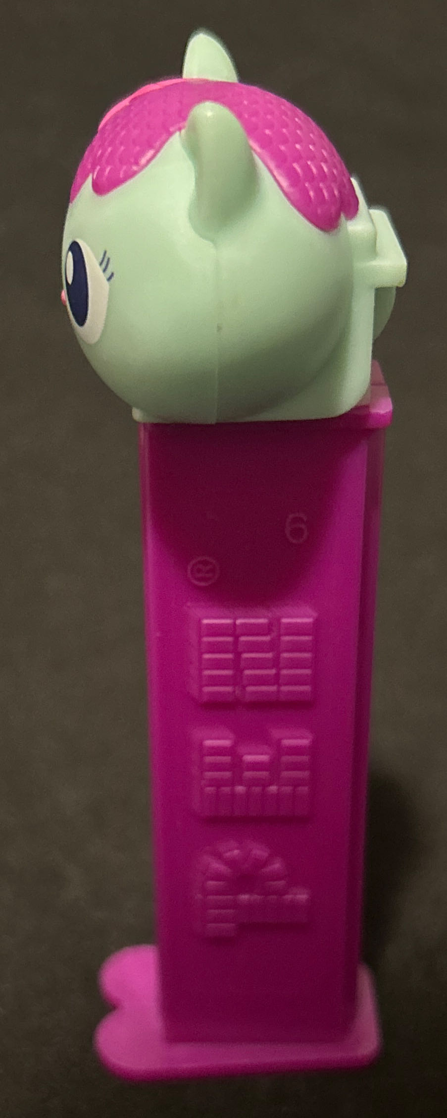 Gabby’s Doll House - Mercat - Cartoons pez collectible [Barcode 073621090026] - Main Image 3