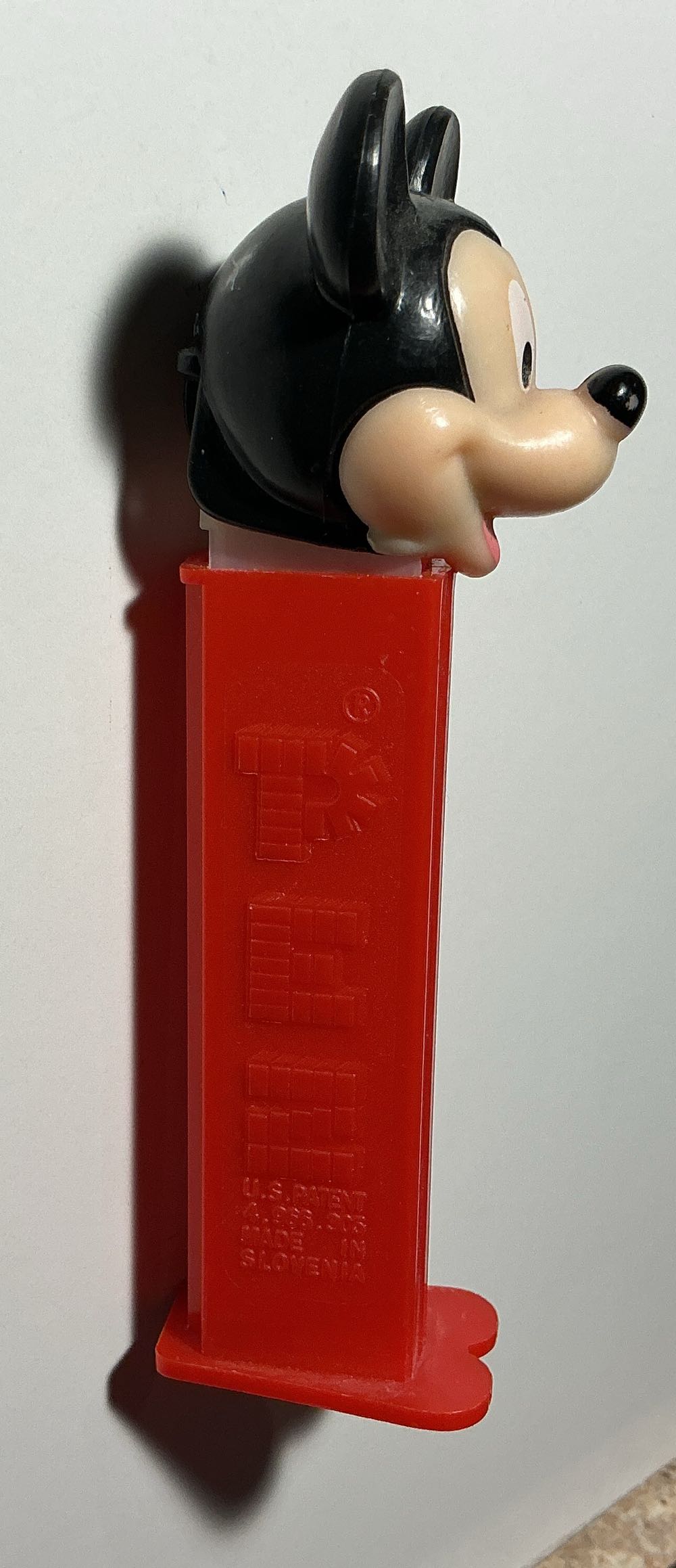 Mickey Mouse-Mickey - Disney Classic pez collectible - Main Image 2