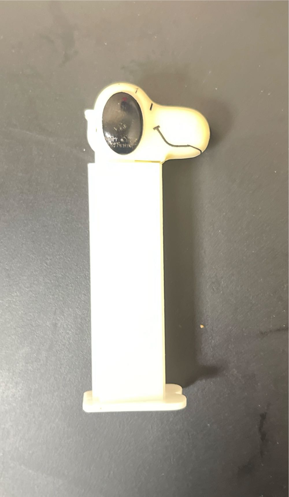 Peanuts - Snoopy  pez collectible - Main Image 2