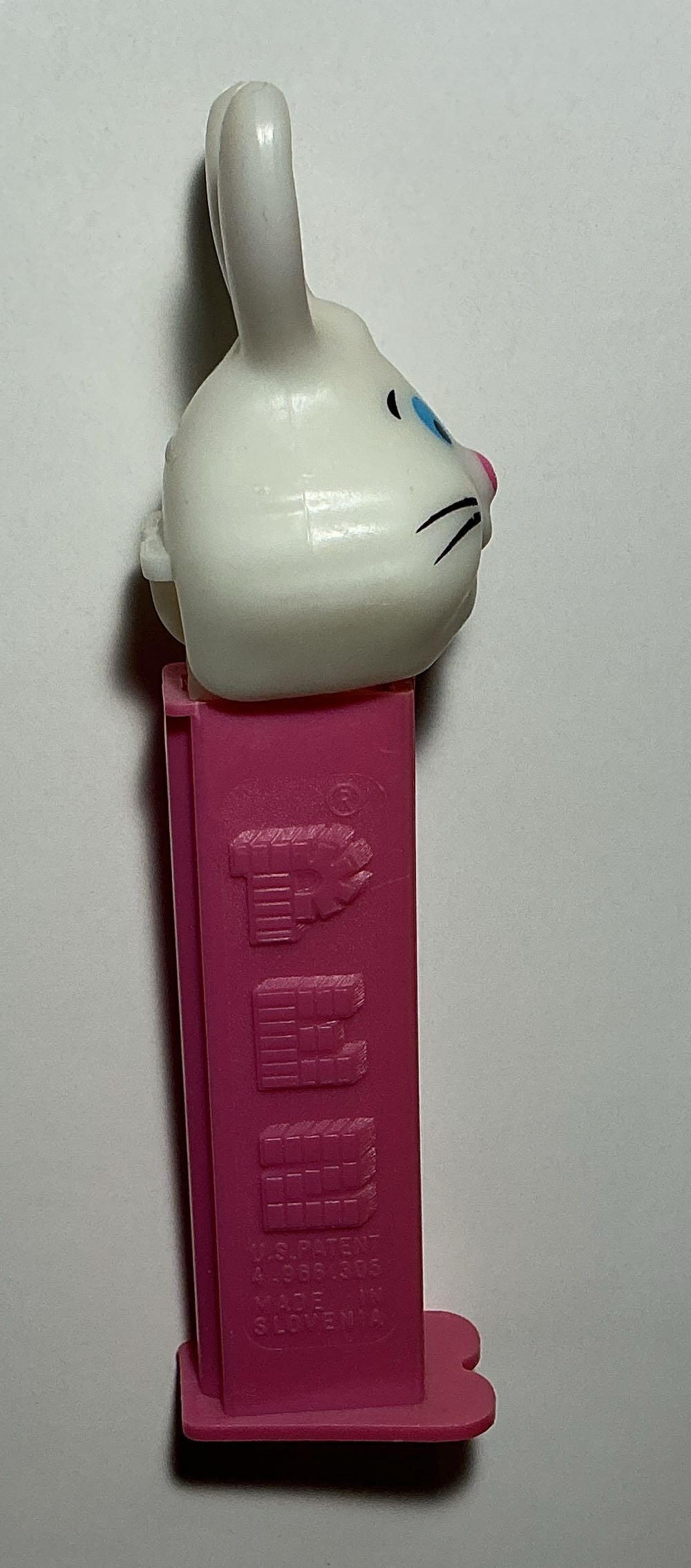 Easter-Easter Bunny E White Head - Easter pez collectible - Main Image 2
