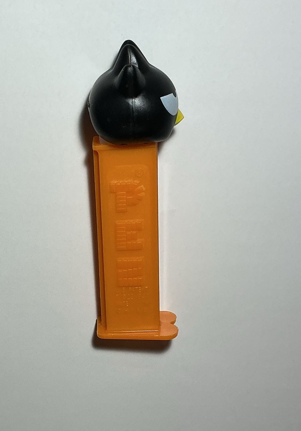 Hello Kitty-Badtz Maru - Hello Kitty pez collectible - Main Image 2