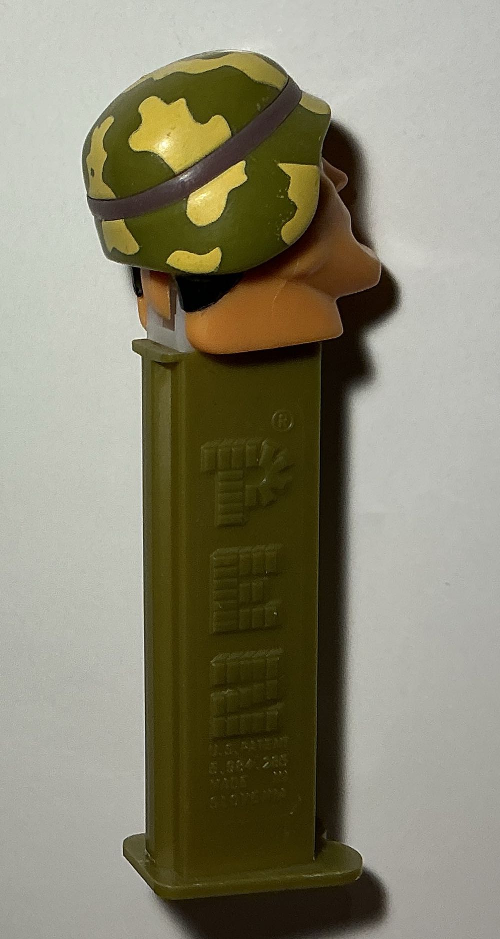 Emergency Heros-Greg The Guardsman - Emergency Heros pez collectible - Main Image 2