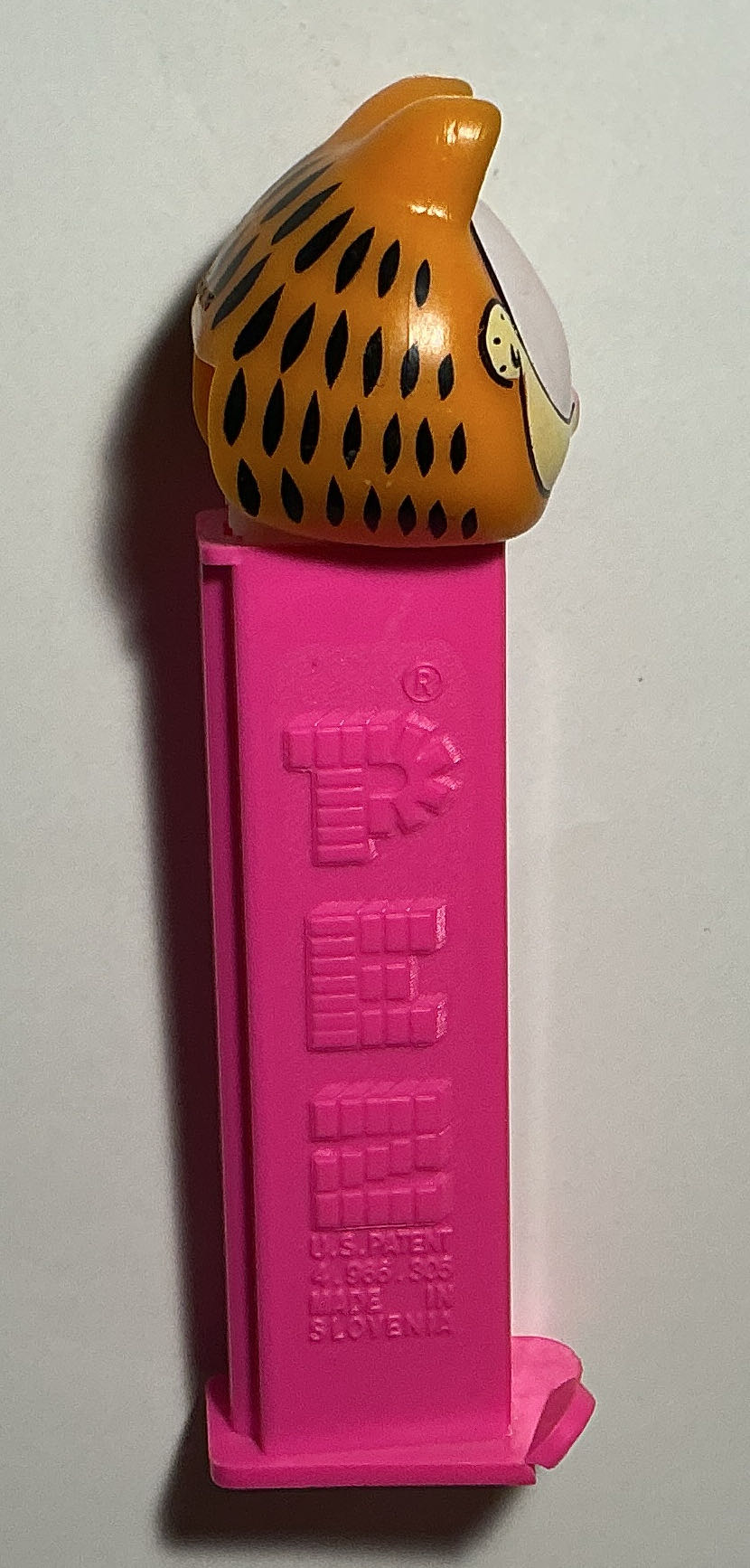 Garfield Series B-Garfield Open Eyed - ANIMATED MOVIE AND SERIES pez collectible - Main Image 2