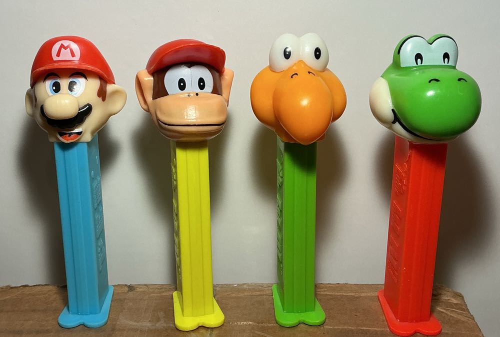 Nintendo- Mario - ANIMATED MOVIE AND SERIES pez collectible - Main Image 3