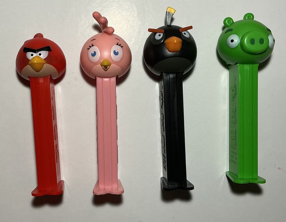 Angry Birds-Red - ANIMATED MOVIE AND SERIES pez collectible - Main Image 3