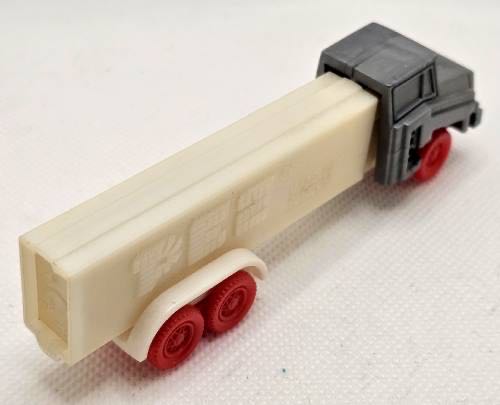 Misfit Truck - R2 Silver Cab Red Wheels White Stem - Trucks pez collectible - Main Image 2