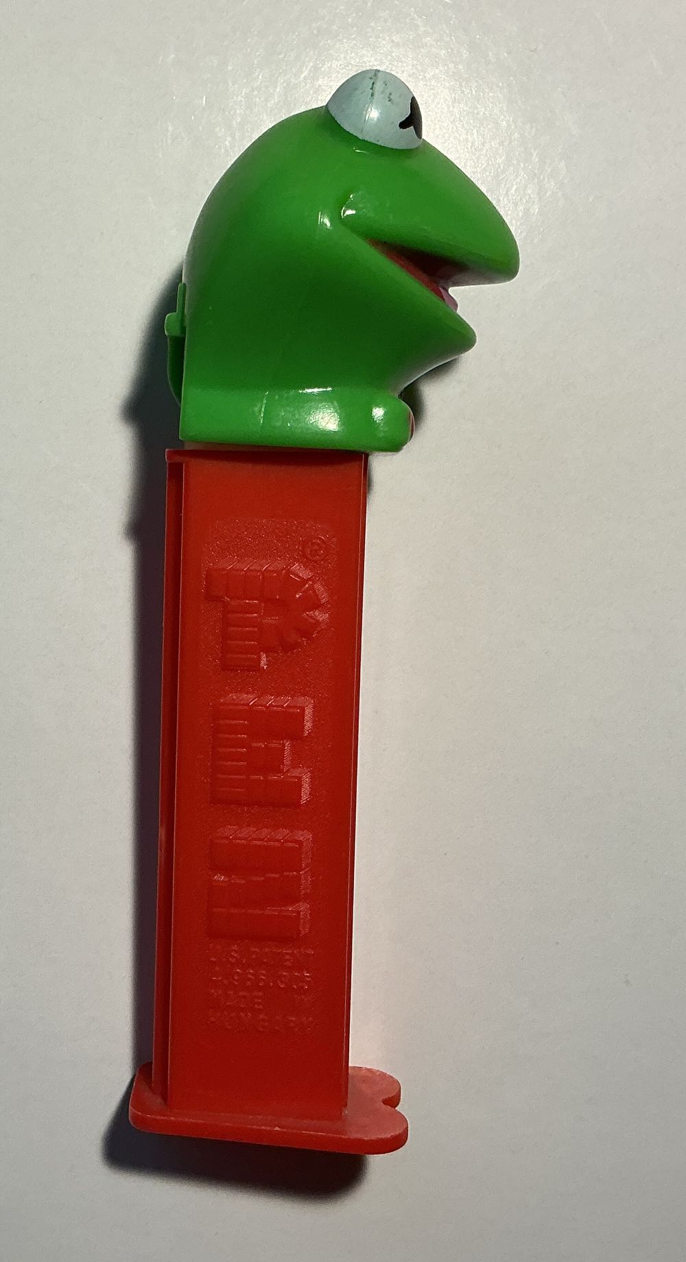 Muppets-Kermit JHP - ANIMATED MOVIE AND SERIES pez collectible - Main Image 2