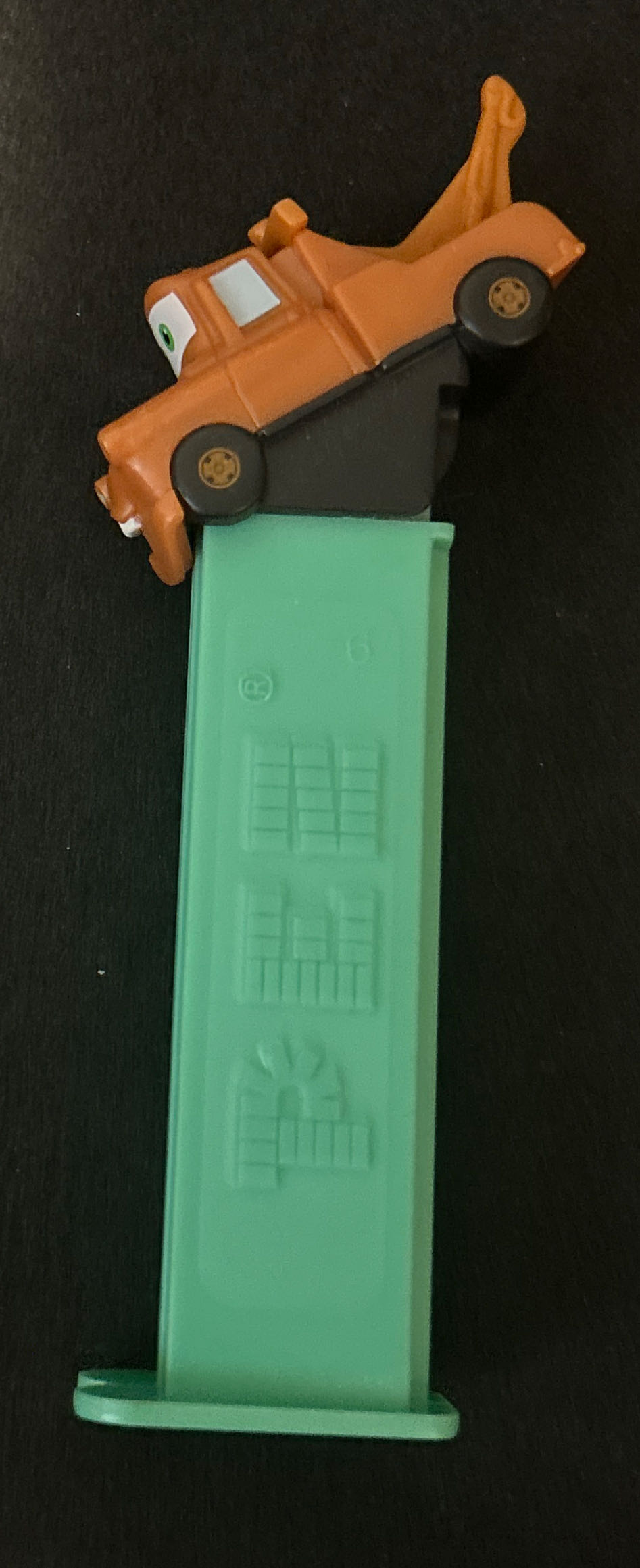 Disney - Cars - Tow Matter - Animated Movies pez collectible - Main Image 3