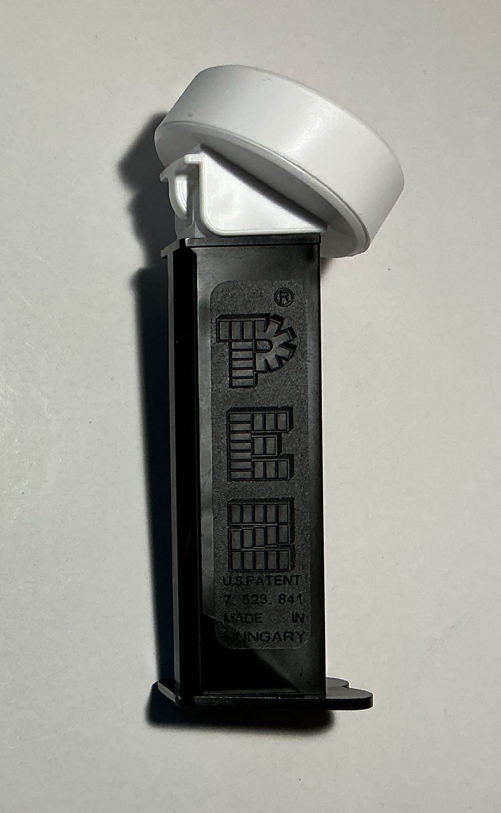 I Love Austria-Puck Vienna City Hall - PEZ Miscellaneous pez collectible - Main Image 2