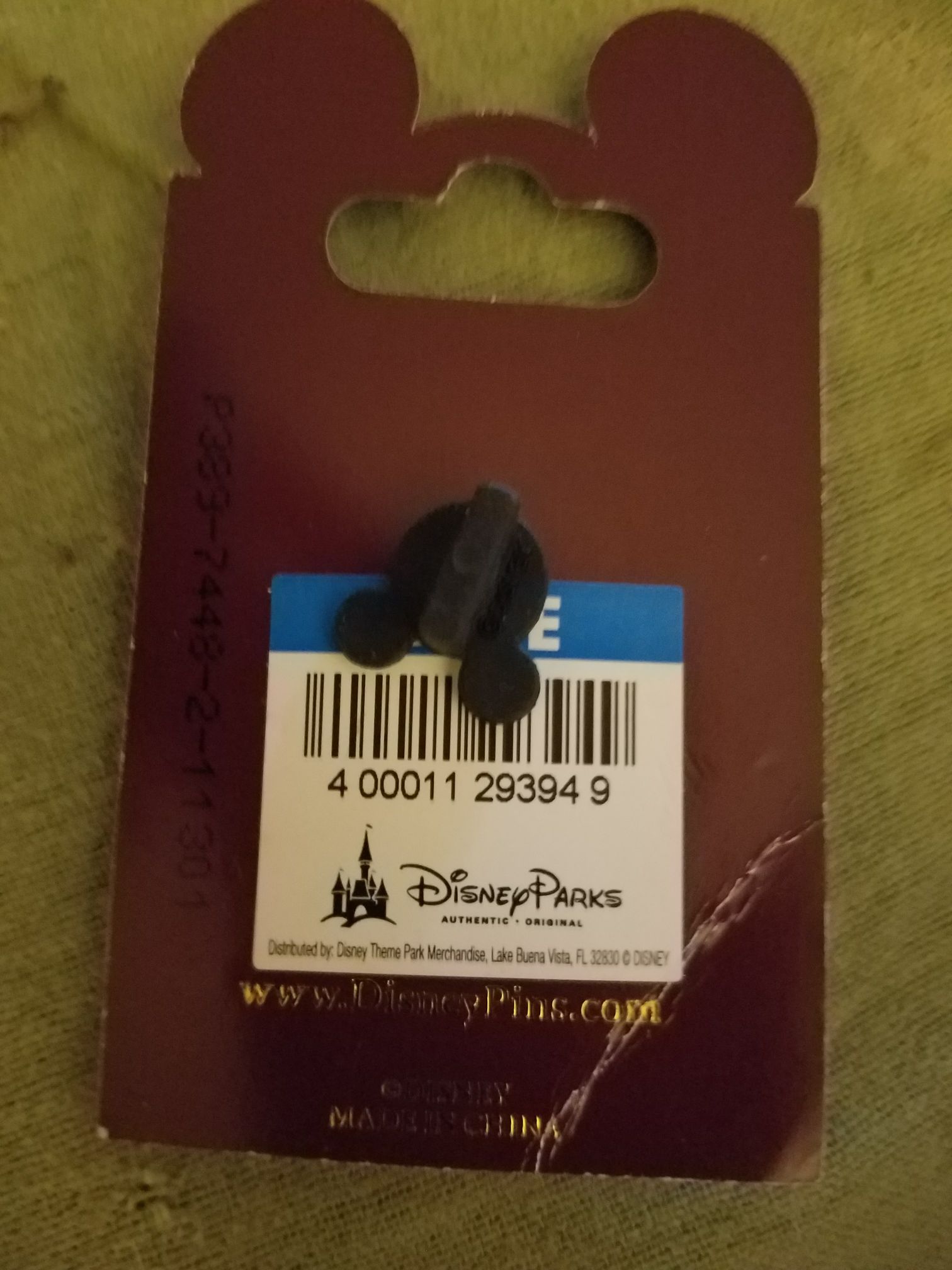 Alice and tea cup - Disney pin collectible [Barcode 400011293949] - Main Image 2