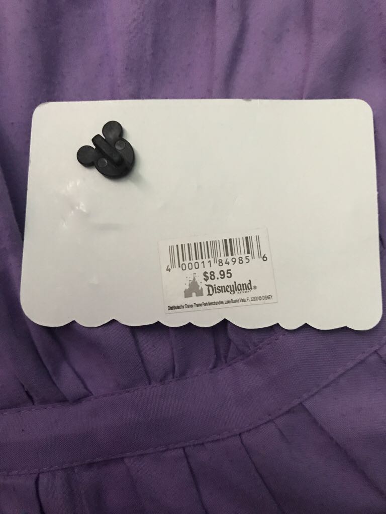 Card Member Exclusive 2007  pin collectible [Barcode 400011849856] - Main Image 2