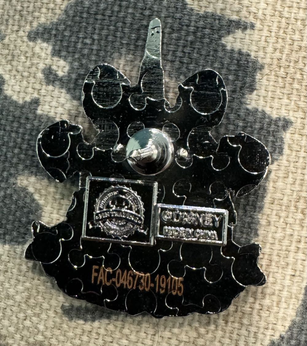 Shooting Stars, MK, Cinderella Castle - Disney pin collectible [Barcode 400000315409] - Main Image 2