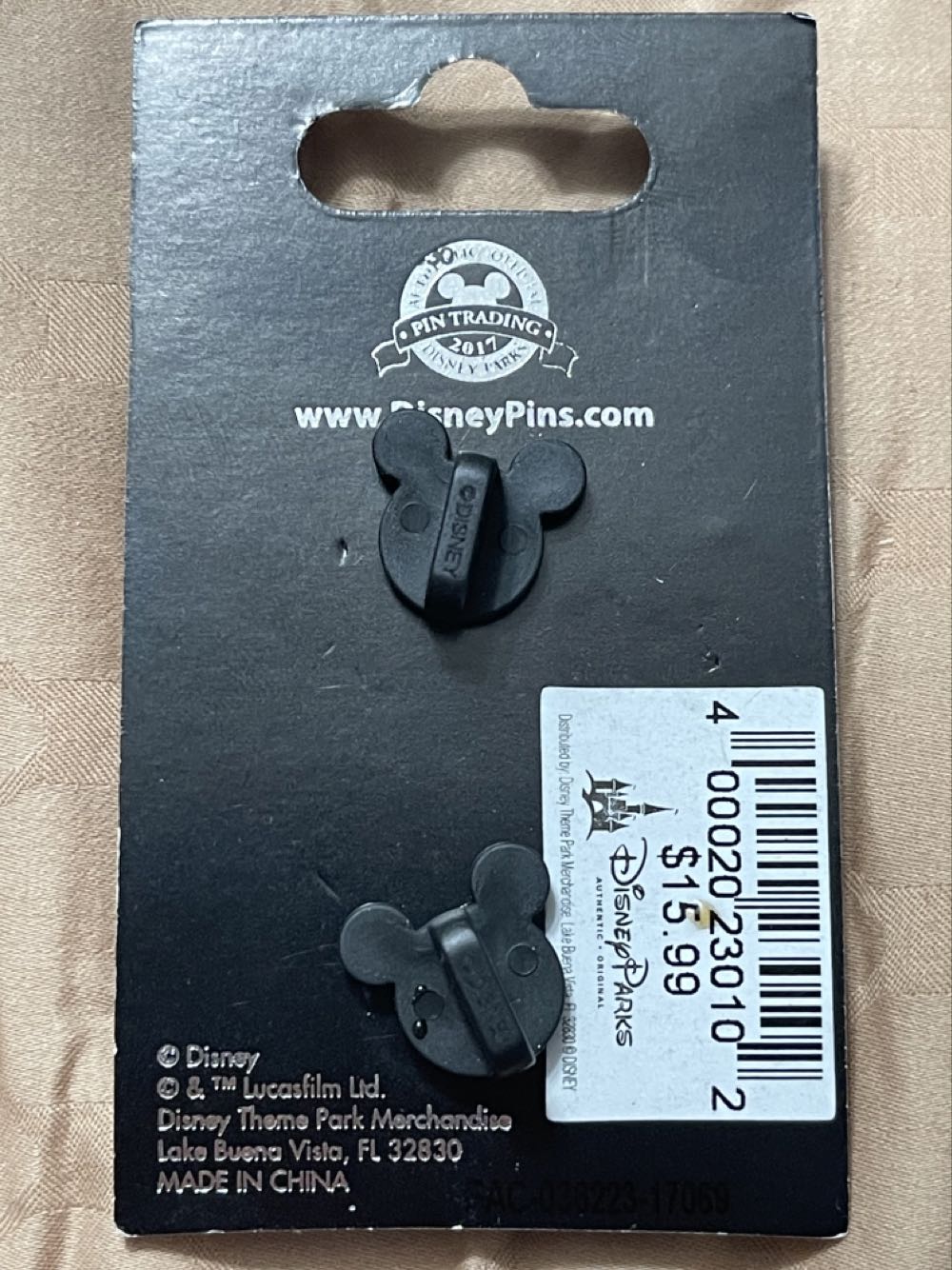 Star Wars 40th Anniversary “Who Shot First?” - Pixar Studio Store Disney Pin - Rack pin collectible [Barcode 400020230102] - Main Image 3