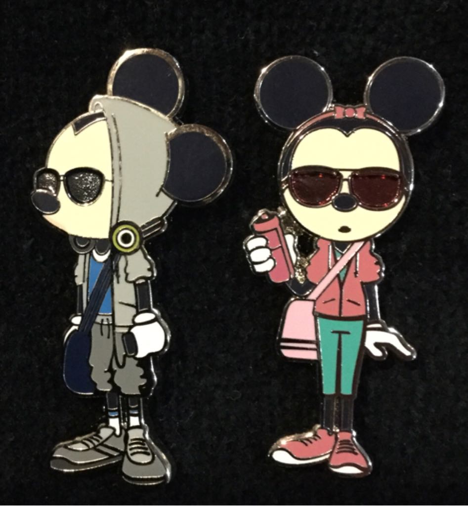 Hipsters   pin collectible [Barcode 400000351377] - Main Image 1