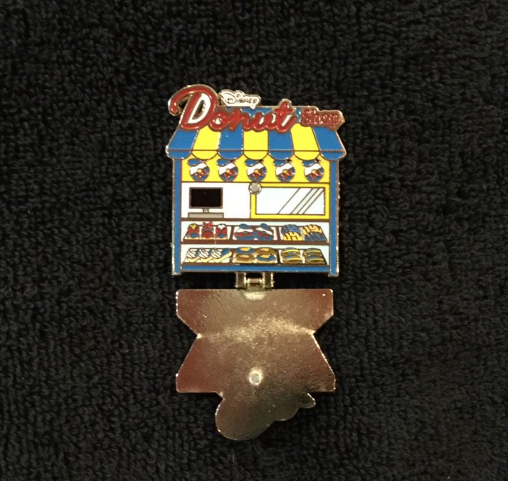 Donut Shop - Donald Duck  pin collectible [Barcode 400020623621] - Main Image 2