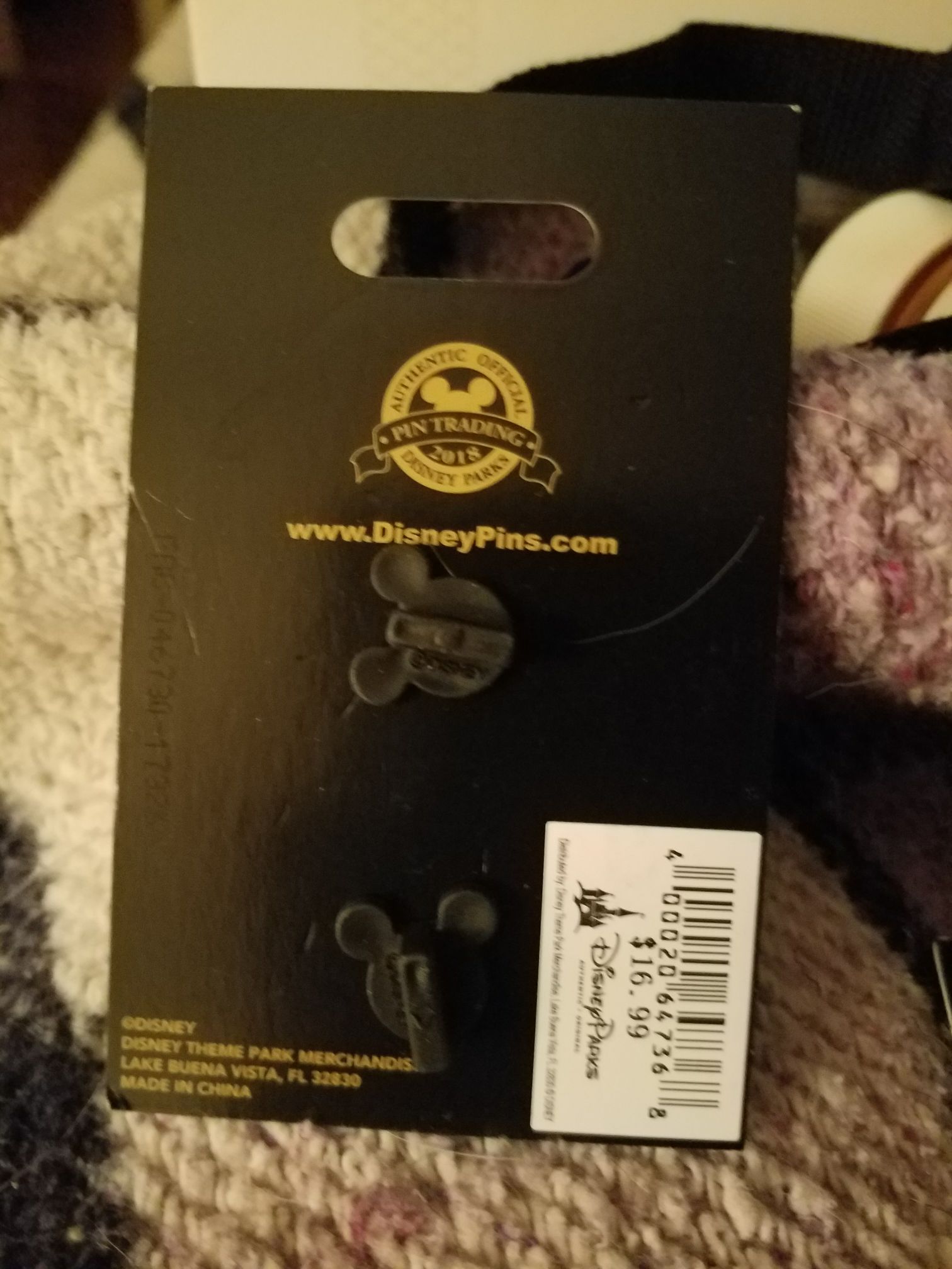 Once upon a Time - Disney pin collectible [Barcode 400020647368] - Main Image 2