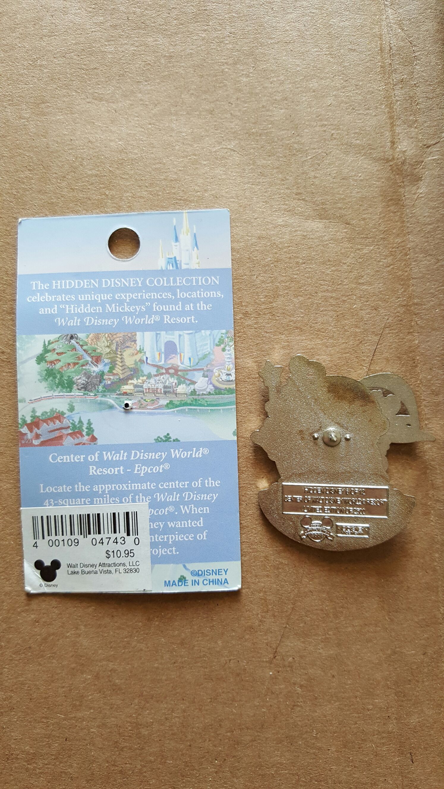 Hidden Disney Collection  pin collectible [Barcode 400109047430] - Main Image 2