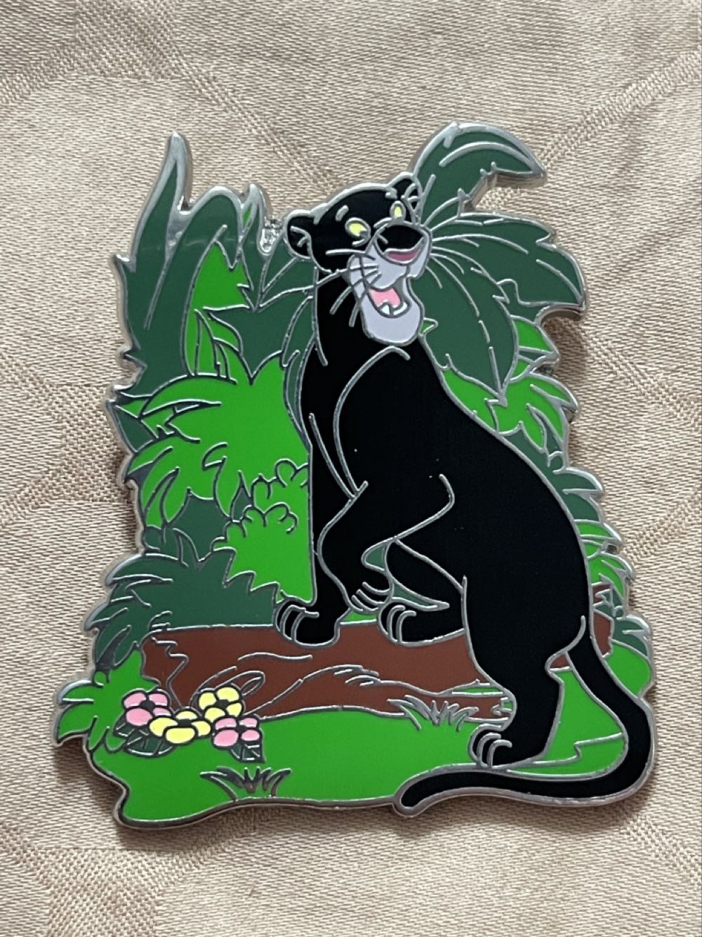 Bagheera In The Jungle - Disney Parks Pin - Rack pin collectible [Barcode 400000354460] - Main Image 3