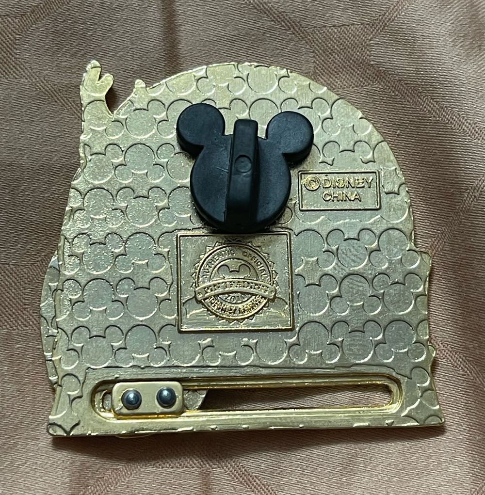 The Haunted Mansion (Chip N’ Dale Doom Buggy With Hitchhiking Ghosts) - Disney Parks Pin - Rack pin collectible [Barcode 400109137261] - Main Image 3
