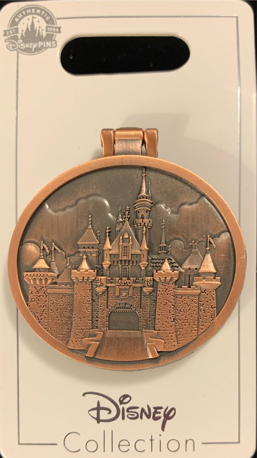 Disneyland Castle Hinged with Walt Disney Photo - Open Edition pin collectible [Barcode 400000361109] - Main Image 3
