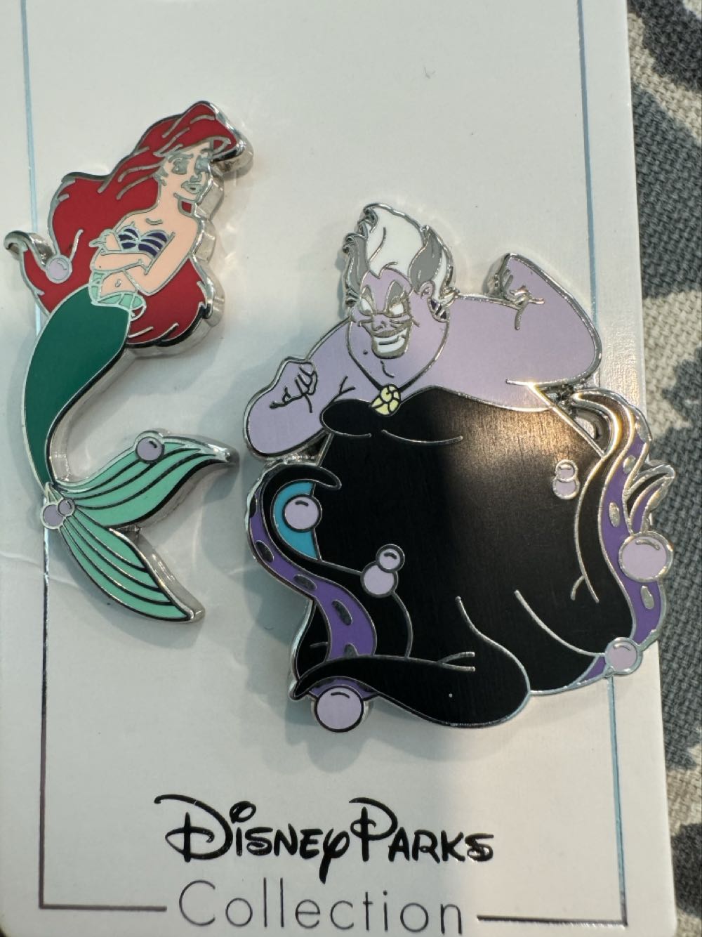 The Little Mermaid.  Ariel & Ursula Set Of 2  pin collectible [Barcode 400109421100] - Main Image 2