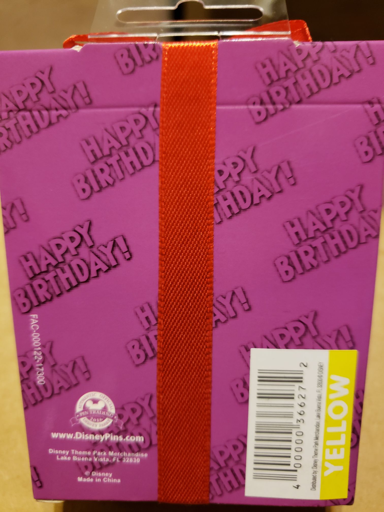 Happy Birthday Mickey  pin collectible [Barcode 400000366272] - Main Image 2