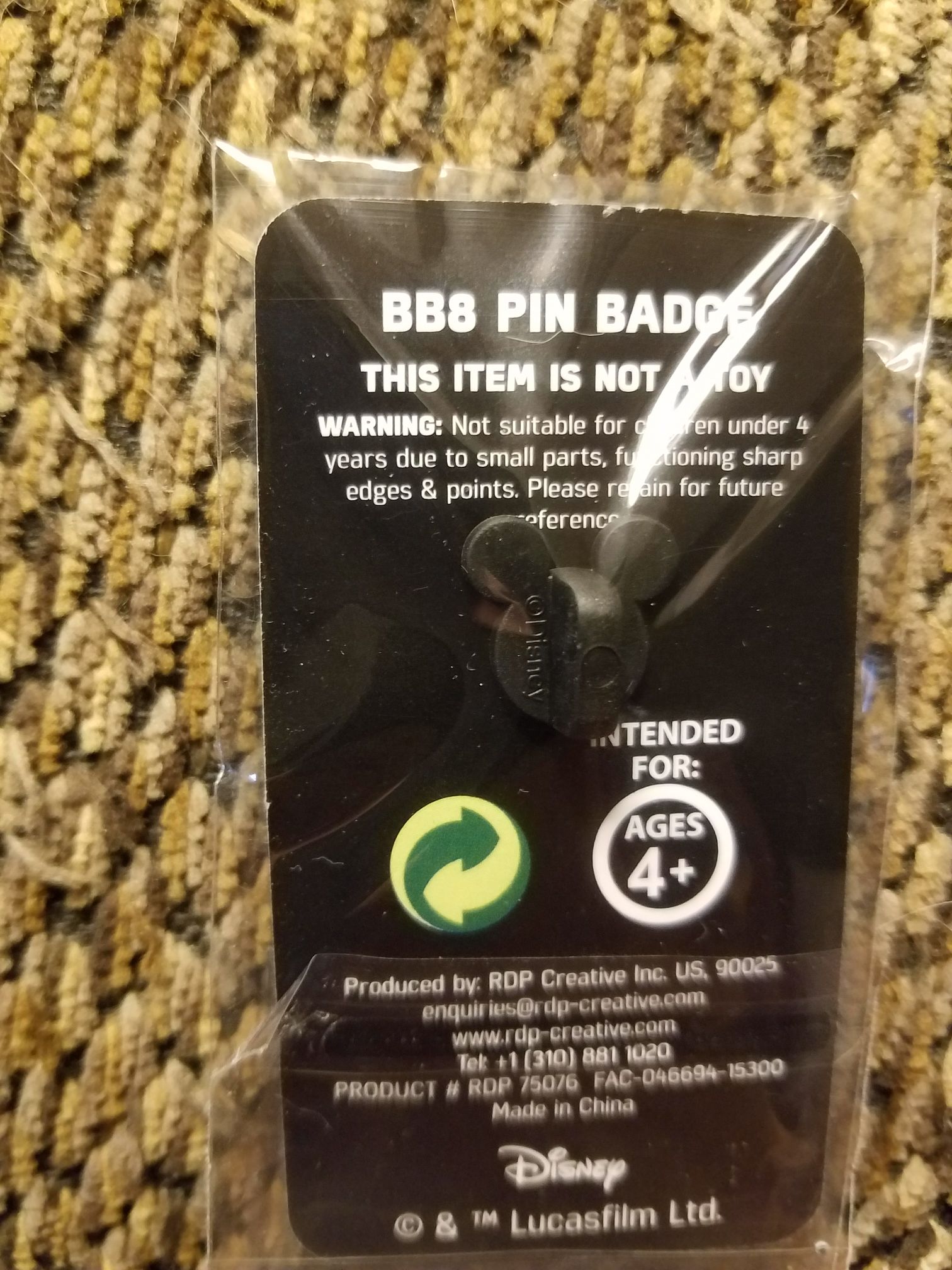 BB-8 Star Wars: The Force Awakens - Commemorative pin pin collectible [Barcode 400109690391] - Main Image 2